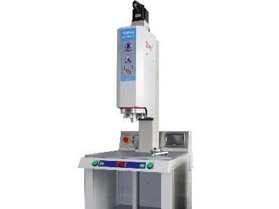 昕科技超声波焊接｜重塑新能源锂电池塑料盖板焊接标准